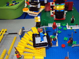 click for enlarge 1920 X 1440 247.7 Kb picture