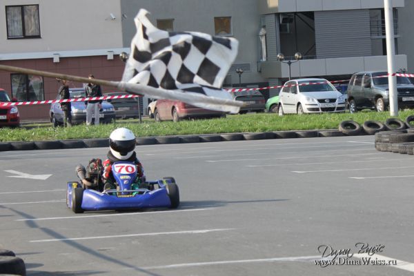 600 x 400