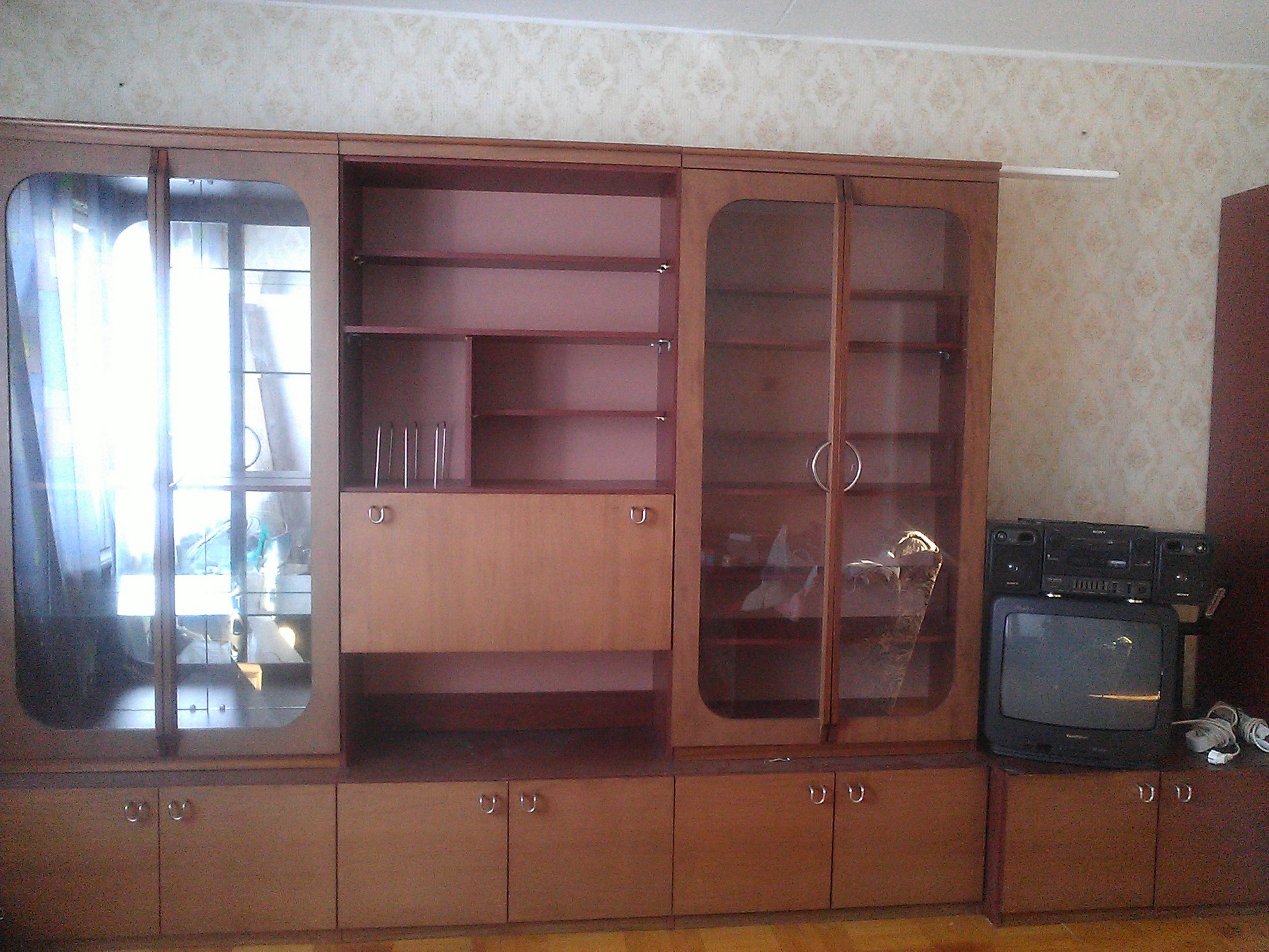 мебель для гостиной отдам