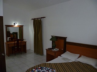 click for enlarge 854 X 640  75.2 Kb picture