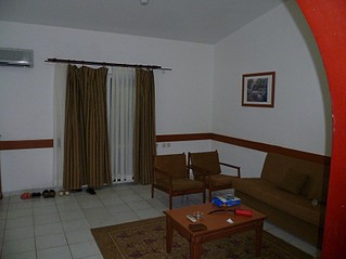 click for enlarge 854 X 640  80.0 Kb picture