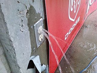 click for enlarge 700 X 525 55.4 Kb picture