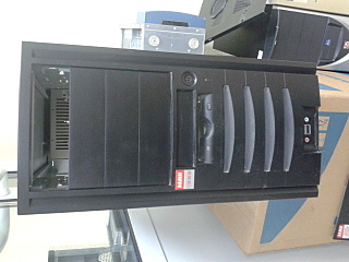 click for enlarge 640 X 480  97.3 Kb picture