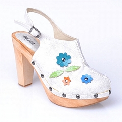 click for enlarge 300 X 300  48.3 Kb picture
