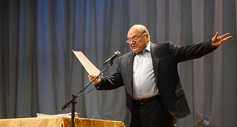 click for enlarge 1000 X 538 107.4 Kb picture