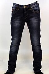 click for enlarge 787 X 1181 56.4 Kb picture