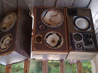 click for enlarge 1920 X 1440 400.2 Kb picture