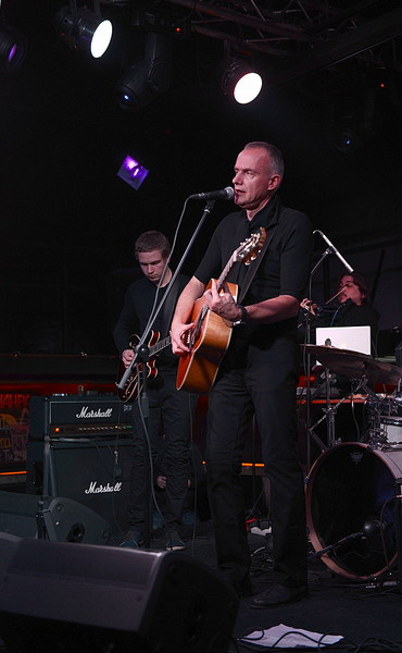 click for enlarge 617 X 1000 118.9 Kb picture