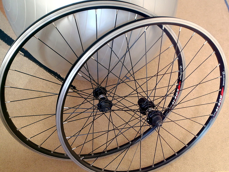 click for enlarge 1920 X 1440 986.8 Kb picture