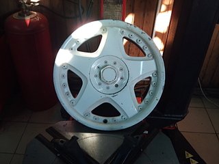 click for enlarge 1920 X 1440 112.6 Kb picture