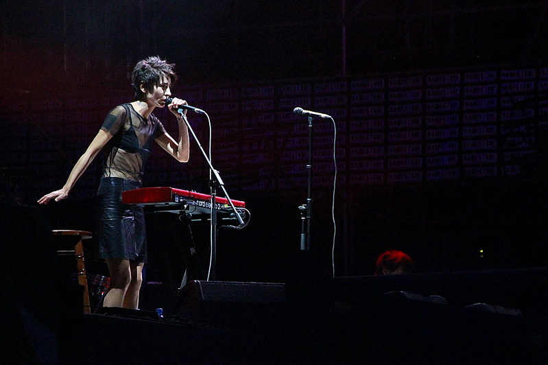click for enlarge 1000 X 666 137.5 Kb picture