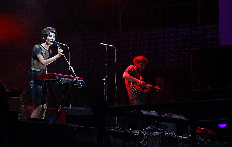click for enlarge 1000 X 633 134.2 Kb picture