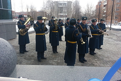 click for enlarge 1920 X 1280 309.5 Kb picture