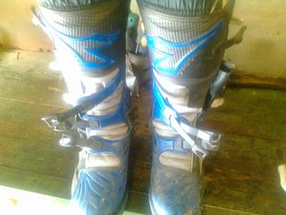 click for enlarge 1600 X 1200 187.1 Kb picture