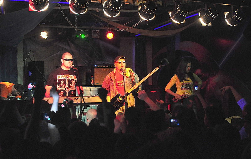 click for enlarge 1000 X 635 177.5 Kb picture