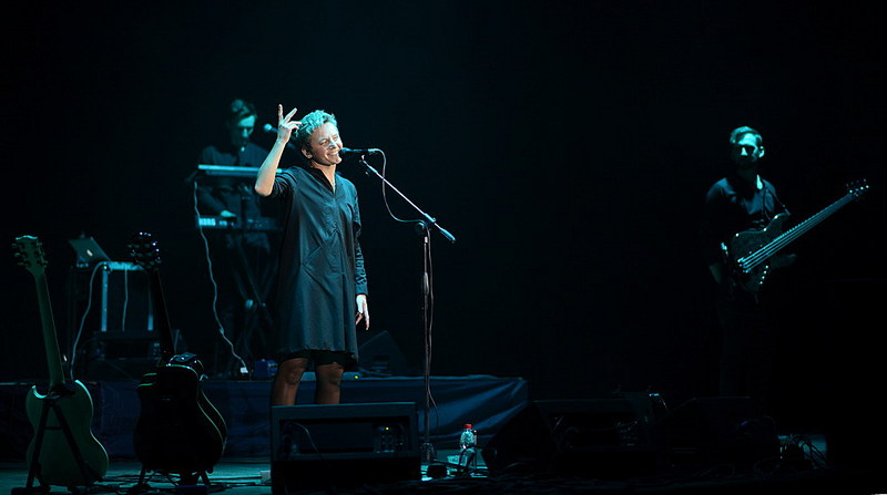 click for enlarge 1000 X 559 74.2 Kb picture