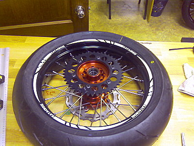 click for enlarge 1600 X 1200 347.7 Kb picture