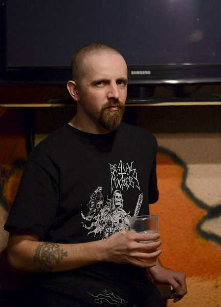 click for enlarge 721 X 1000 129.8 Kb picture