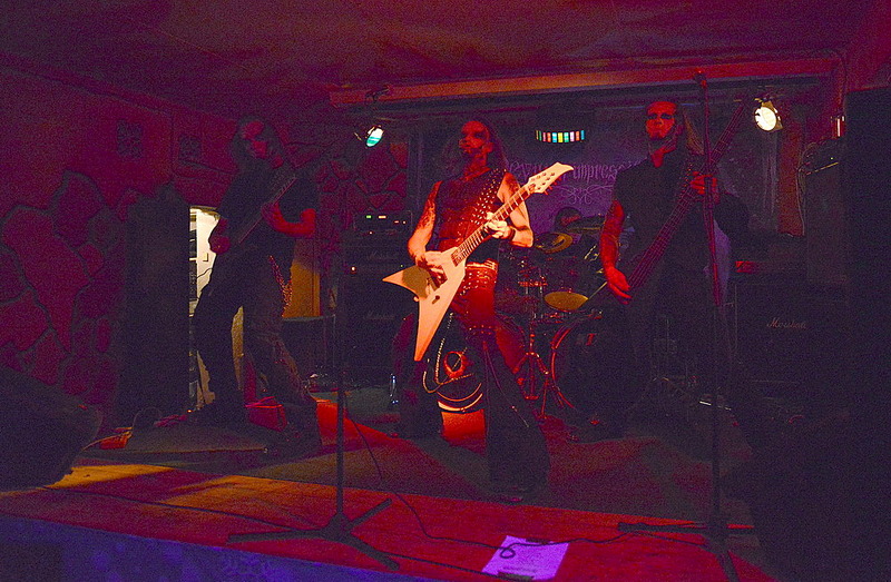 click for enlarge 1000 X 654 215.3 Kb picture