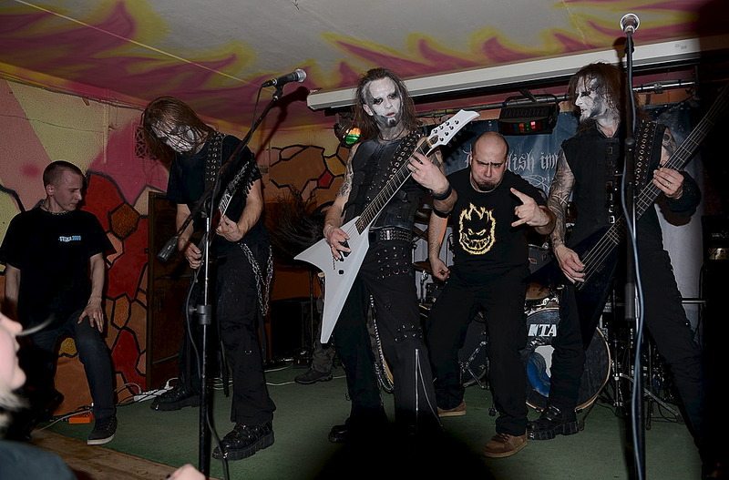 click for enlarge 1000 X 659 181.3 Kb picture