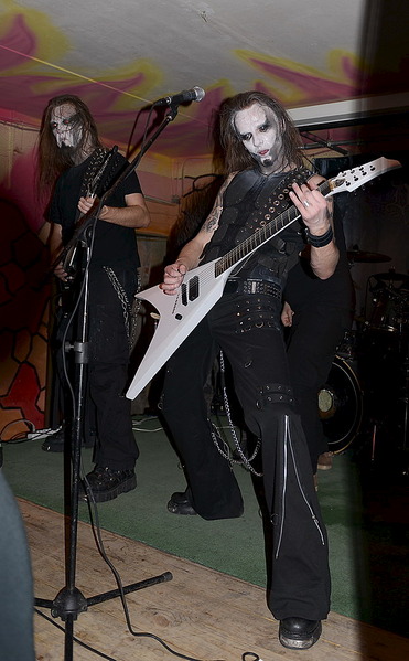 click for enlarge 619 X 1000 158.8 Kb picture