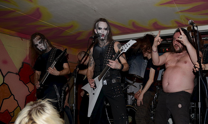 click for enlarge 1000 X 595 152.8 Kb picture