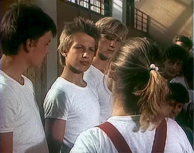 click for enlarge 712 X 560 51.1 Kb picture