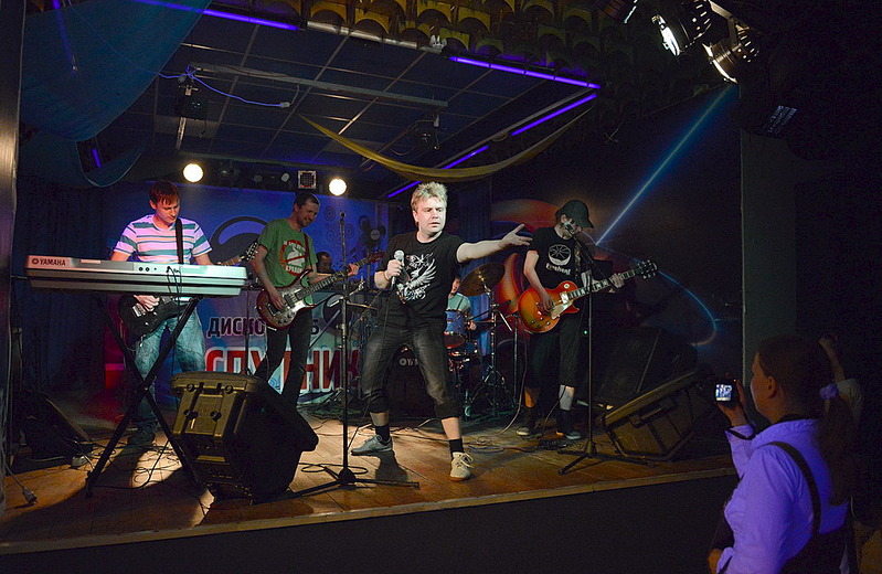 click for enlarge 1000 X 651 183.6 Kb picture