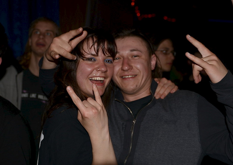 click for enlarge 1000 X 707 105.9 Kb picture