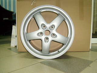 click for enlarge 1920 X 1440 182.7 Kb picture