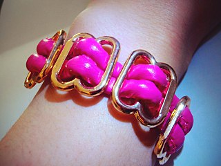 click for enlarge 1280 X 960 167.4 Kb picture