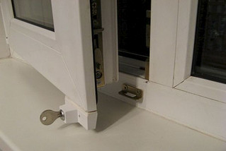 click for enlarge 600 X 402  23.1 Kb picture