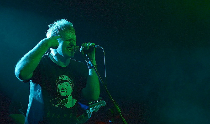 click for enlarge 1000 X 595 128.5 Kb picture