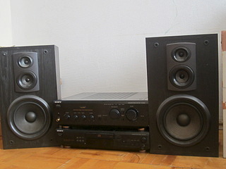 click for enlarge 1920 X 1440 560.4 Kb picture