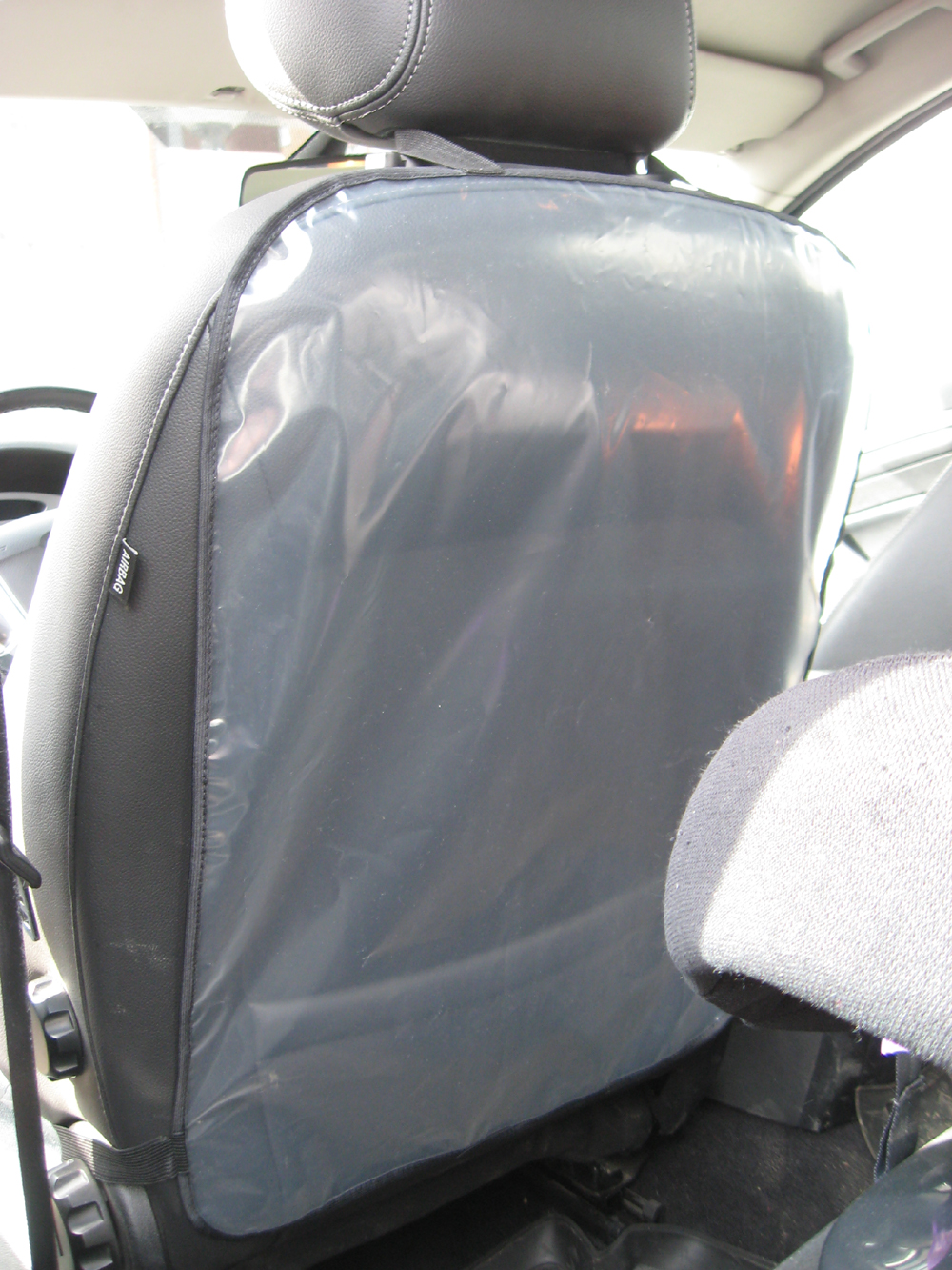 Защитная накидка на спинку. Защитная накидка переднего сидения Volvo 32272779. Защитная накидка передних сидений для Genesis GV 70. Накидка защитная магнитная, 1100х560мм ка-6671np. 91101 Защитная накидка.