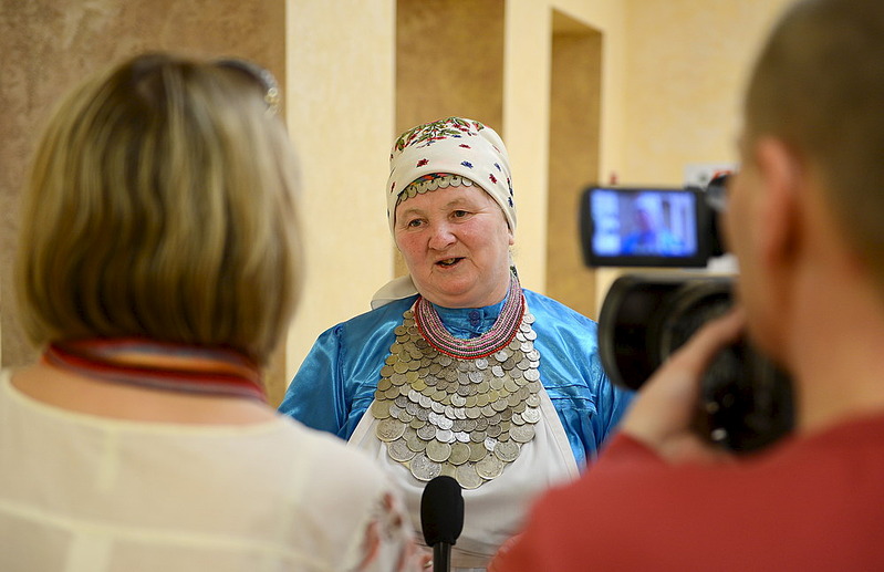 click for enlarge 1000 X 647 123.3 Kb picture