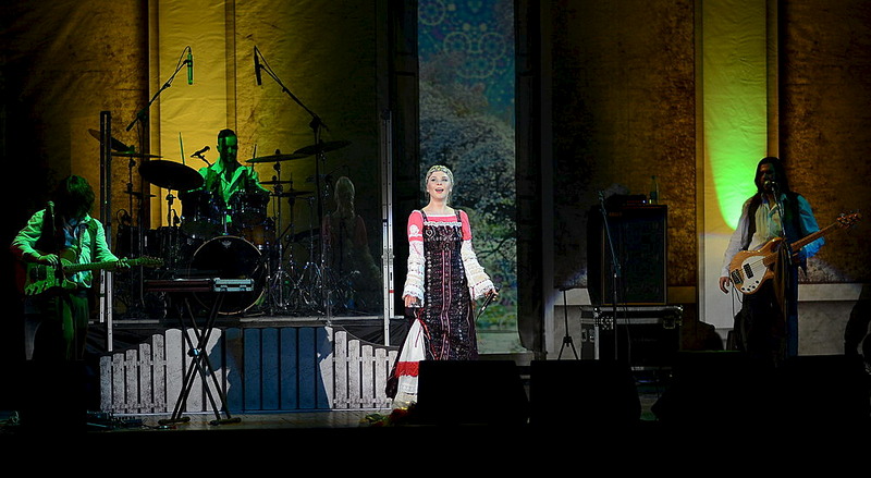 click for enlarge 1000 X 549 143.8 Kb picture