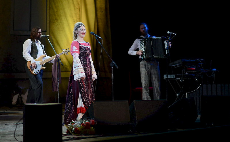 click for enlarge 1000 X 618 111.7 Kb picture