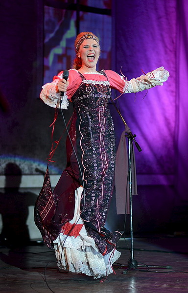 click for enlarge 641 X 1000 181.3 Kb picture