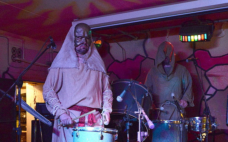 click for enlarge 1000 X 623 254.4 Kb picture