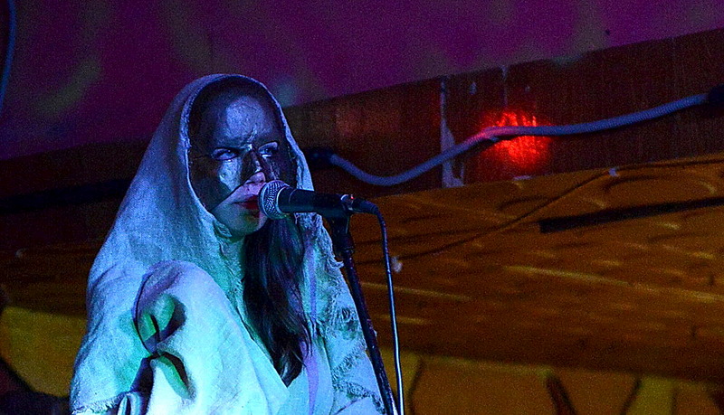 click for enlarge 1000 X 574 183.3 Kb picture