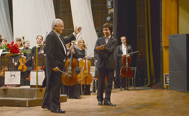 click for enlarge 1000 X 617 204.5 Kb picture