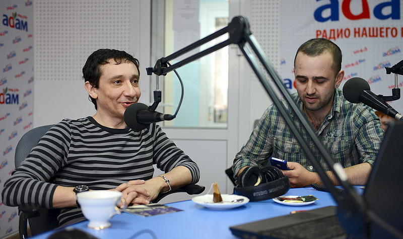 click for enlarge 1000 X 594 160.6 Kb picture