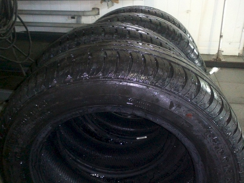 click for enlarge 1920 X 1440 494.6 Kb picture