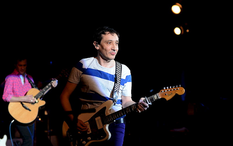 click for enlarge 1000 X 627 82.6 Kb picture