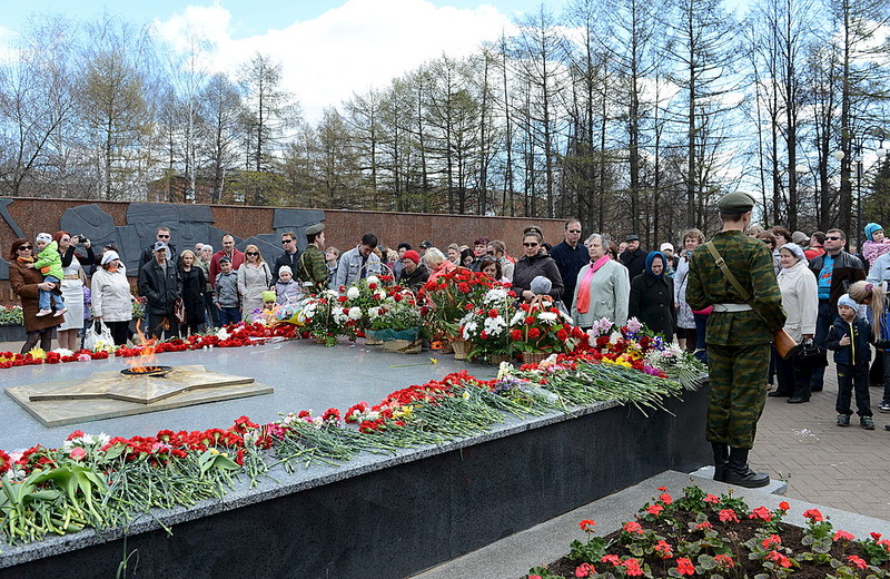 click for enlarge 1000 X 650 347.1 Kb picture