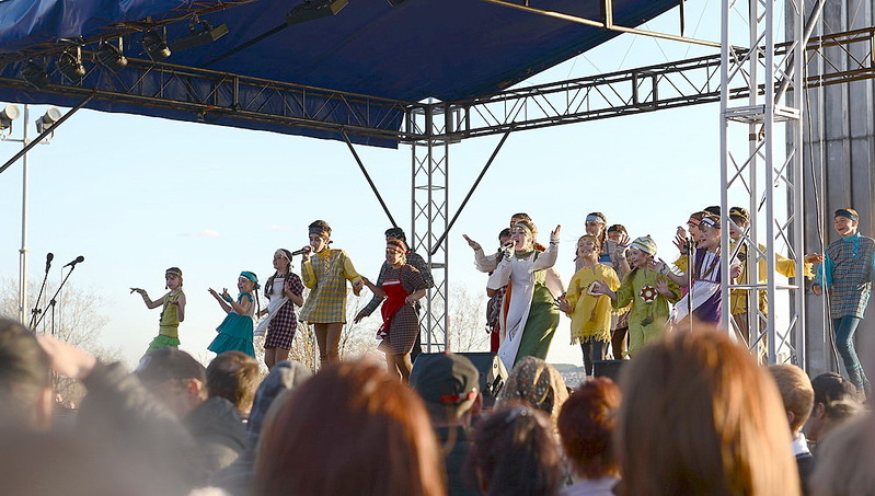 click for enlarge 1000 X 567 172.6 Kb picture