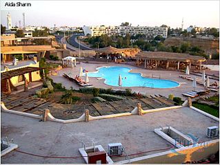 click for enlarge 700 X 525 78.9 Kb picture