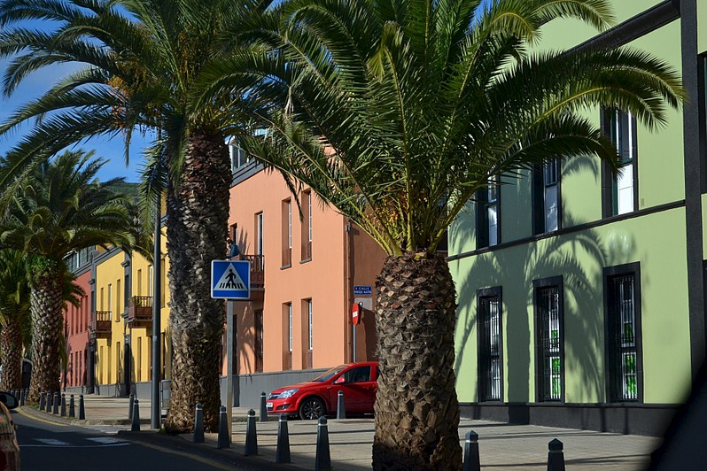 click for enlarge 1920 X 1279 651.6 Kb picture