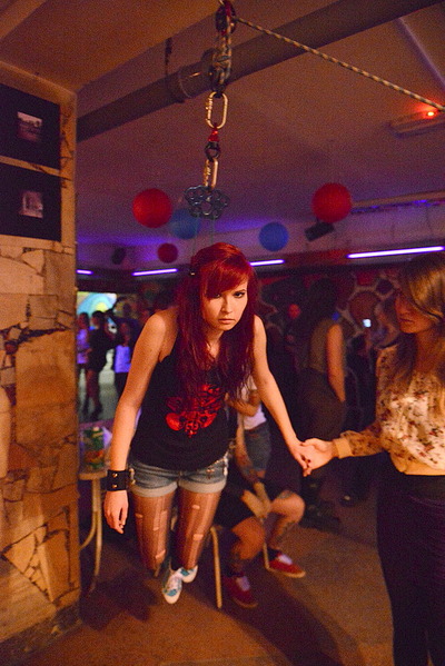 click for enlarge 668 X 1000 224.6 Kb picture